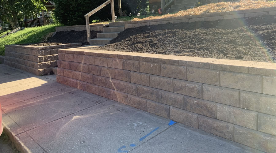 Retaining Wall Builder In Indianapolis IN